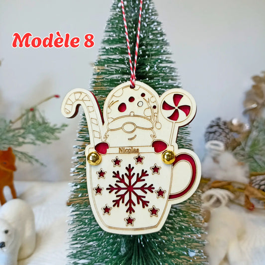 Gnome de Noël en bois gravé – Décoration sapin personnalisée – Artisanat français