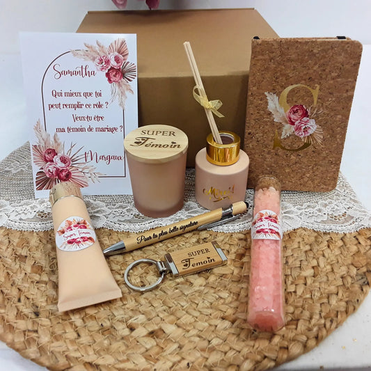 Box cadeau femme personnalisée avec des produits raffinés et uniques.