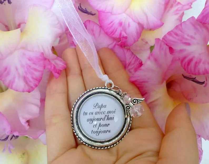Medaillon, Schmuck für den Brautstrauß, personalisiertes Medaillon mit Text oder Foto, Schmuck zur Erinnerung an den Verstorbenen, Tribute-Schmuck, optionaler Engelsanhänger