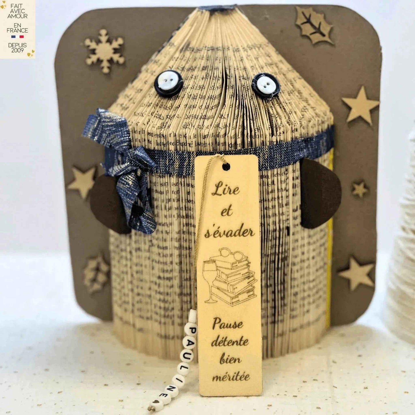 Marque-Page Personnalisé en Bois - Gravure Unique - Perles Lettre et Coeur - Cadeau Français