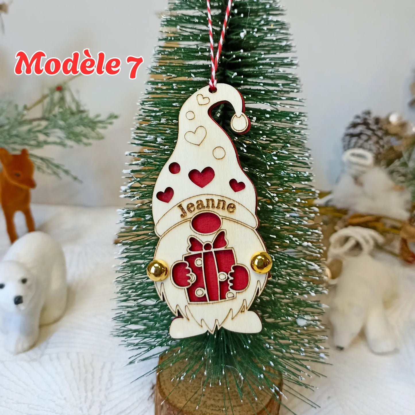 Décoration de Noël couple personnalisée – Ornement gnome en bois gravé – Cadeau romantique