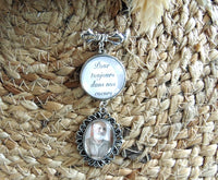 Doppelmedaillon für Brautstrauß, personalisierbar mit Foto und Text, Schmuck, Brautgeschenk, Hommage an eine verstorbene Person, Hochzeit, Emotion