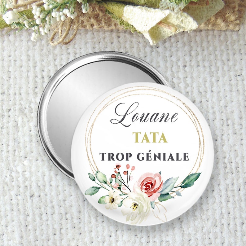 Miroir de poche, badge ou magnet personnalisé 75mm, parfait pour idée cadeau tata, tatie, accessoire pas cher et pratique au quotidien