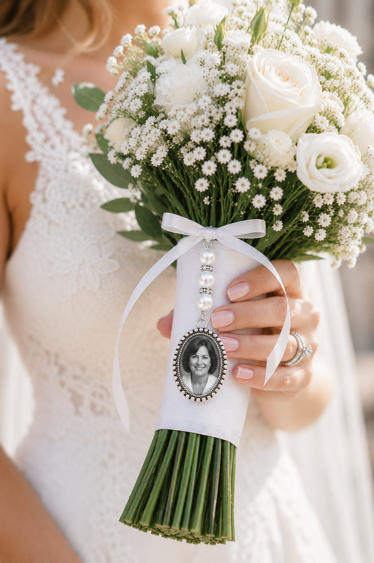 Médaillon Bouquet Mariée Personnalisé – Bijou Souvenir Photo pour Mariage & Hommage Délicat