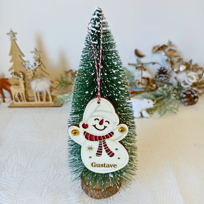 Décoration de Noël couple personnalisée – Ornement gnome en bois gravé – Cadeau romantique